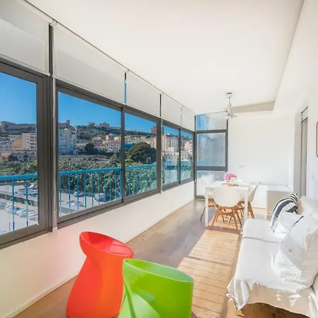 דירה Maison Camilla. Terrace With A View .a/c . Wifi *
